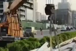 HMDA demolishes part of solar cycling track to ease traffic congestion