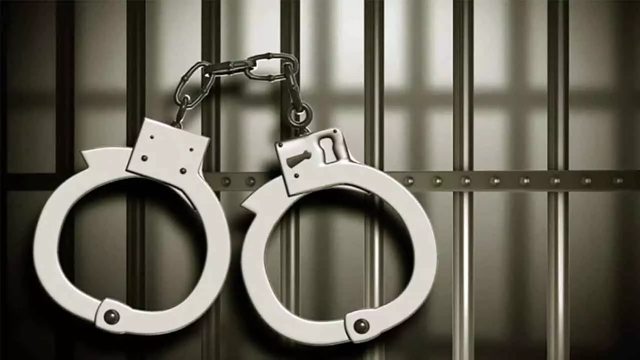 Hyderabad: Man arrested with sword in Chatrinaka