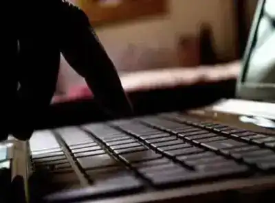 Hyderabad Man Loses ₹7 Lakhs to Fake Crime Branch Police Scam