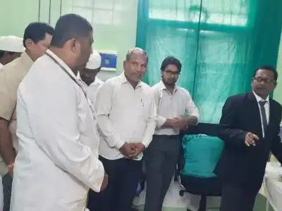 Judge Mithun Teja Visits Alampur Community Hospital, Calls for Better Medical Services