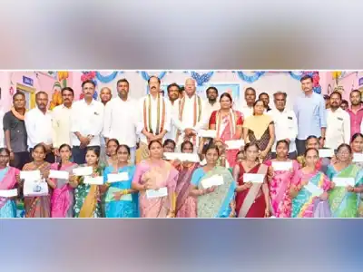 Kadiyam expresses gratitude to voters for electing him as MLA