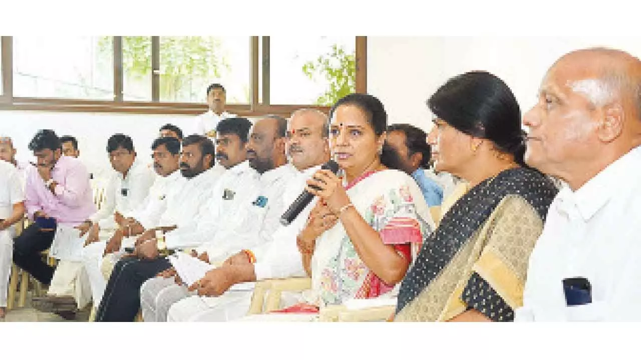Kavitha prepares for major protest supporting 42% BC quota in Telangana