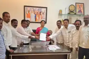 Lawyers Urge MP DK Aruna to Stop District Court Relocation