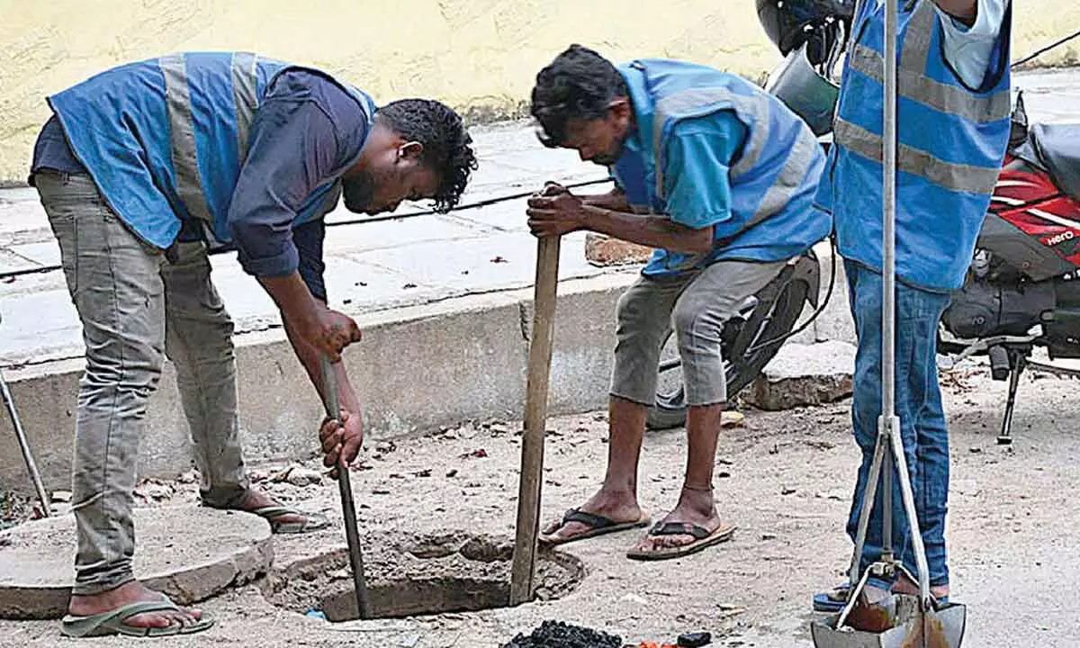 Metro Water Board’s desilting work in the city progressing slowly