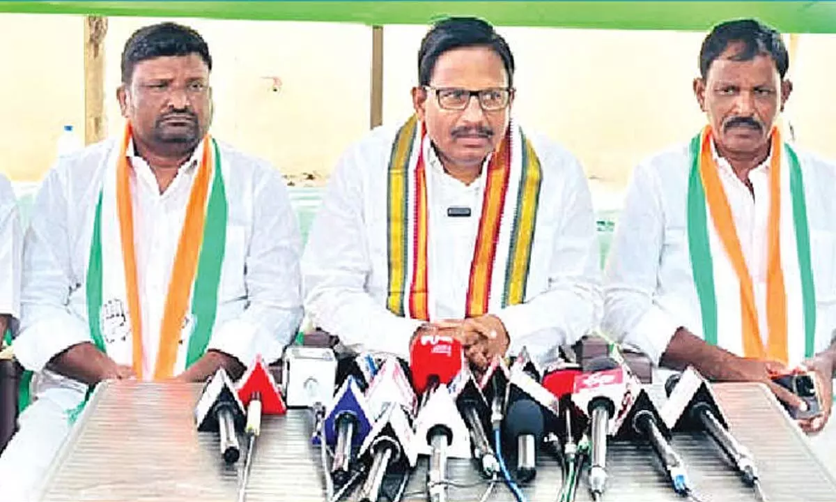MLA Yennam advocates for corporation status for Mahbubnagar municipality