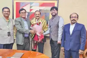PJTAU Vice-Chancellor invites SBI chief for diamond jubilee event