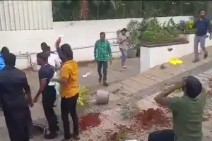 Protest by OU JAC Sparks Tensions Near Allu Arjun’s Home