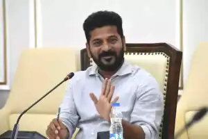 Revanth Reddy Thanks Chandrababu Naidu for Allowing Recommendation Letters for Tirumala Darshan