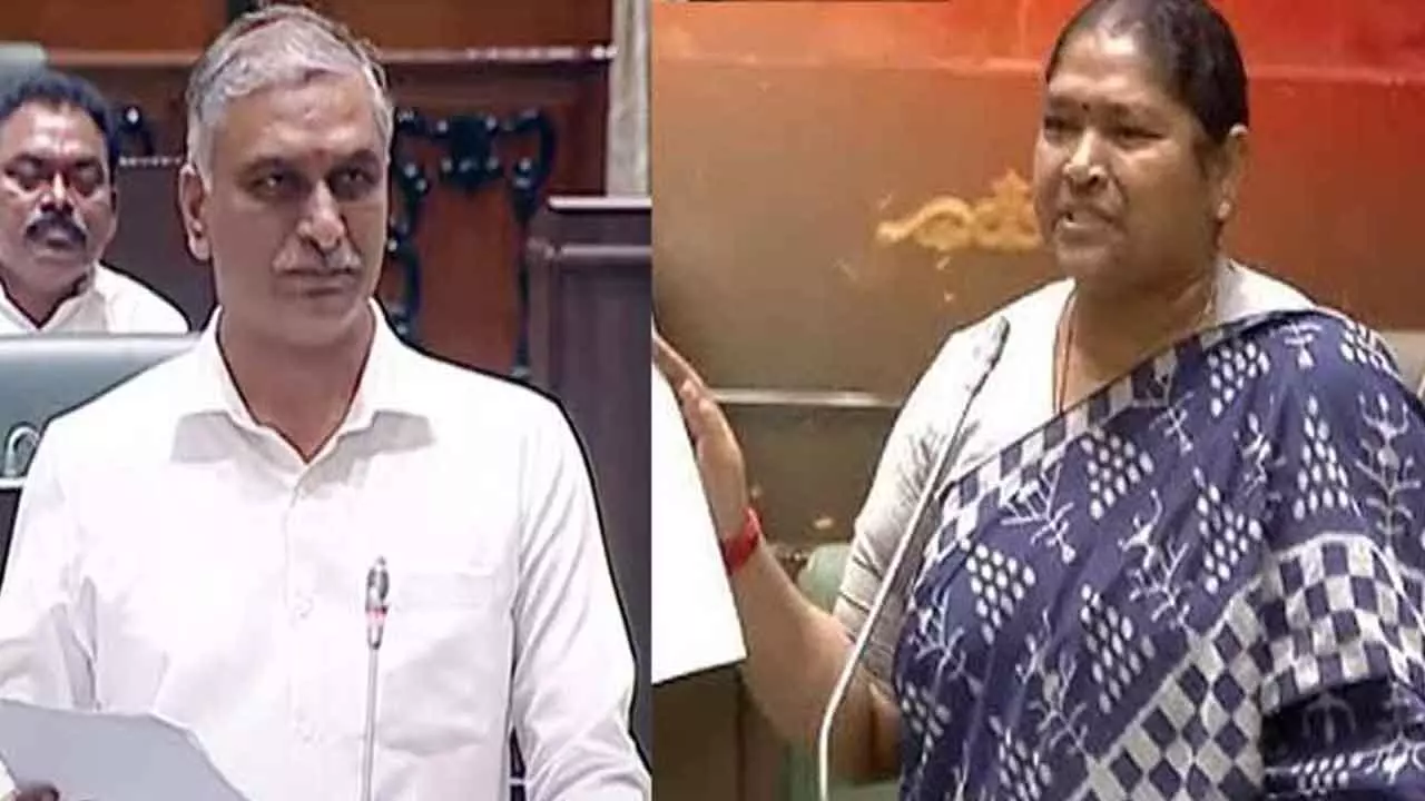 Seethakka and Harish clash over funds for sarpanches