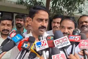 TSTDC chairman tours Gurukul