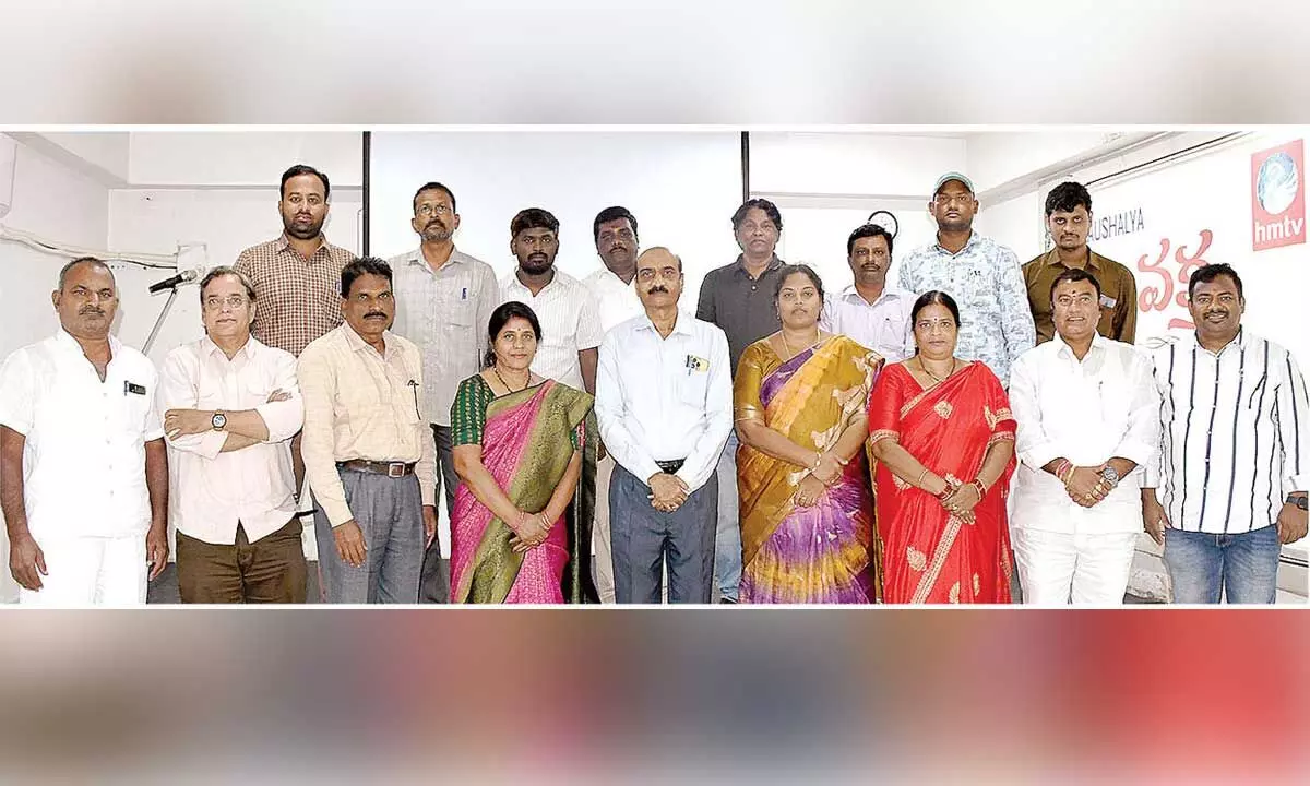 Vaktha empowers individuals to become leaders
