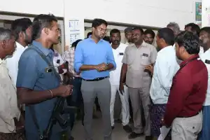 Wanaparthy collector urges doctors to stay available at all times
