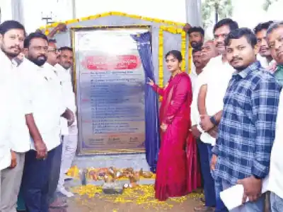Yashaswini Reddy working to boost development in Palakurthi