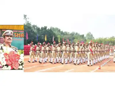 522 police recruits finish training