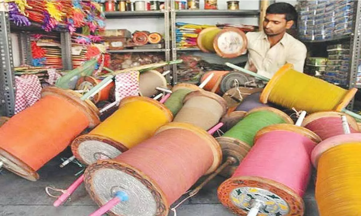 Asad urges police to act against sellers of Chinese manja