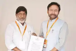 Bhatti asks Kishan for help in getting Central support for Telangana projects