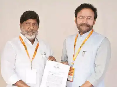 Bhatti asks Kishan for help in getting Central support for Telangana projects