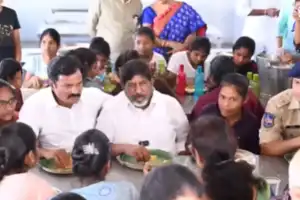 Bhatti visits BC and SC hostels