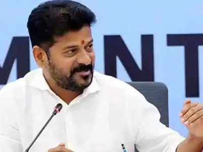 CM Revanth Reddy Urges Center to Support Hyderabad’s Shift to Electric Public Transport