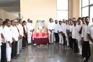 Congress Grapples with Internal Disputes During Vadde Obanna Anniversary Event