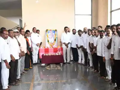 Congress Grapples with Internal Disputes During Vadde Obanna Anniversary Event