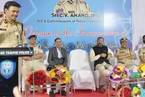CV Anand opens police stalls at the exhibition