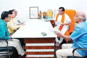 Dhanpal highlights poor condition of government schools
