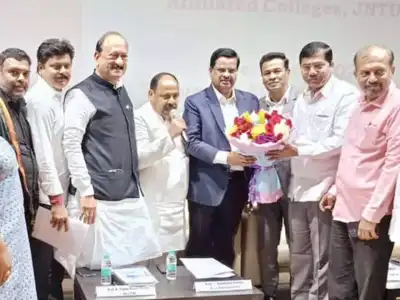 JNTUH conducts meetings with affiliated college heads