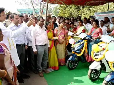 Minister hands out e-scooters to Anganwadi supervisors