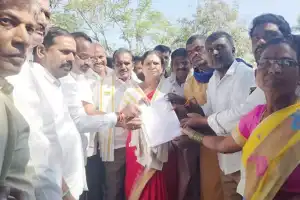 MP Aruna promises new mandals for Kotakonda and Garlapadu