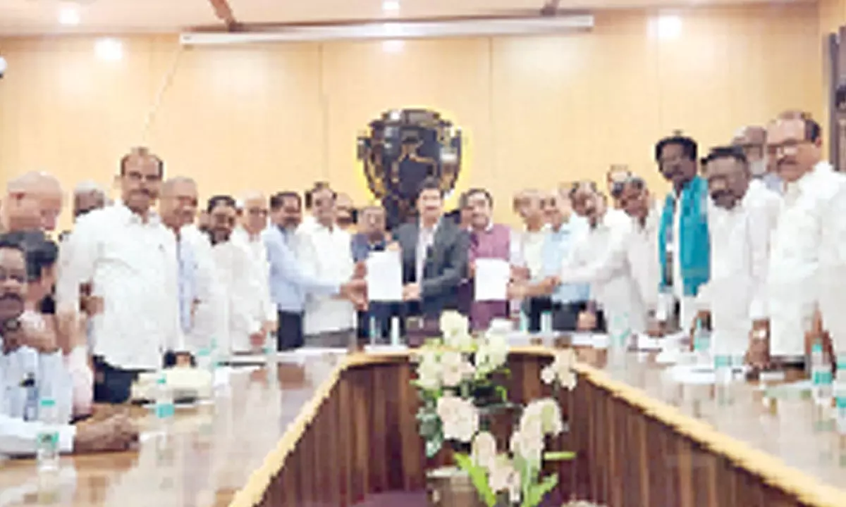 Osmania alumni honor Vice-Chancellor