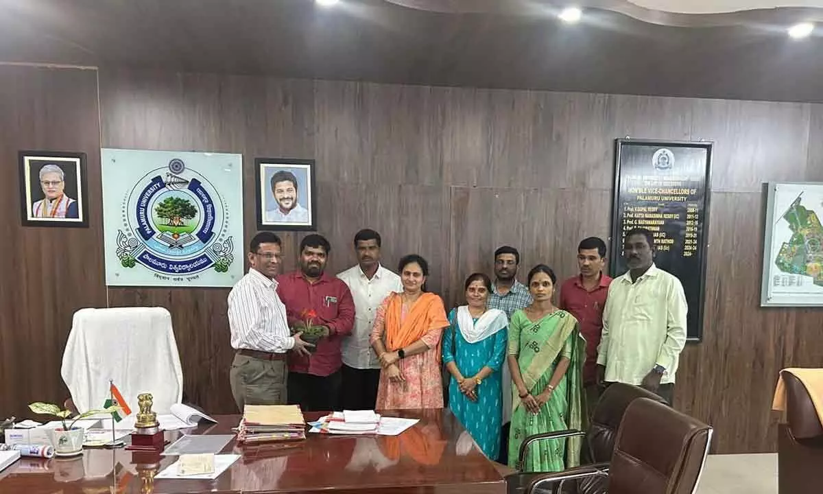 Palem College Faculty Visit Palamuru University Vice-Chancellor