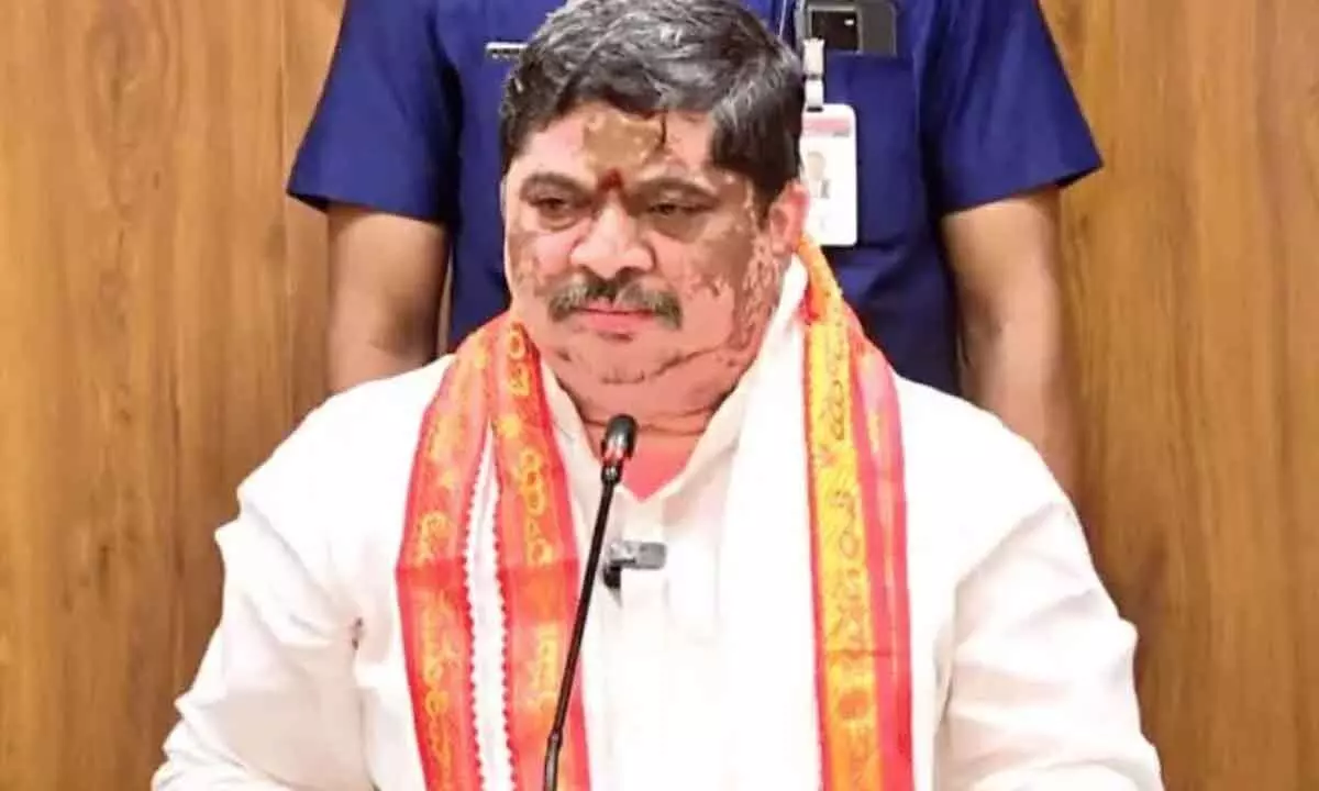 Ponnam urges Congress to aim for success in local body elections