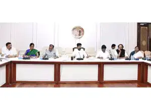 Revanth urges officials to speed up land acquisition for RRR project