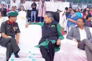 Shashi Tharoor motivates students at IIMUN 2025