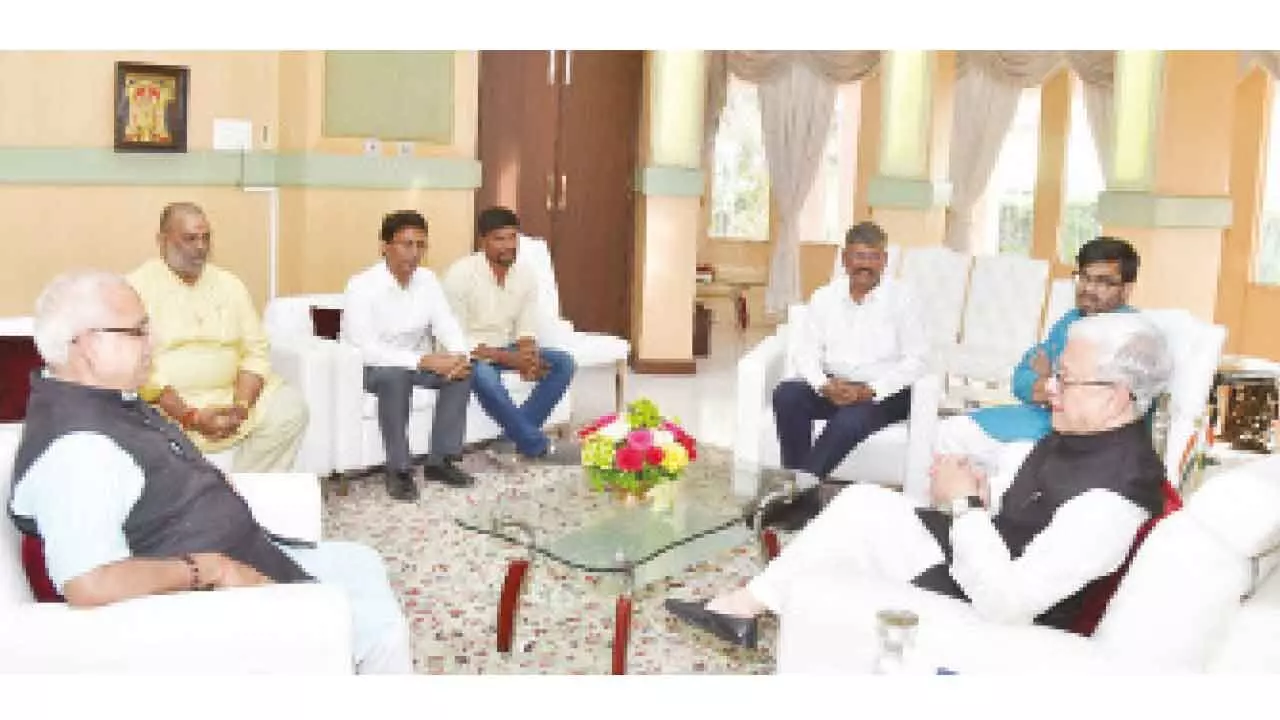 SJM TG team meets Governor to discuss boosting entrepreneurship