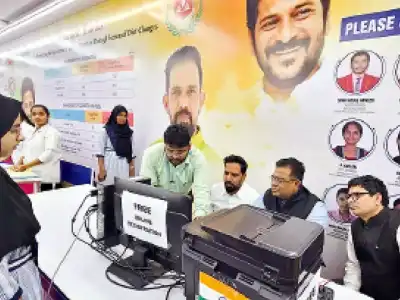 TGMREIS leaders and officials visit Numaish stall