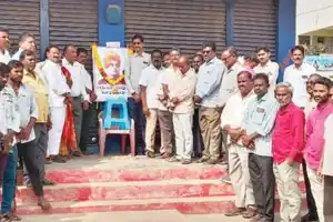Tributes pour in for Swami Vivekananda