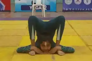 UoH student secures gold in CM Cup Yoga championship