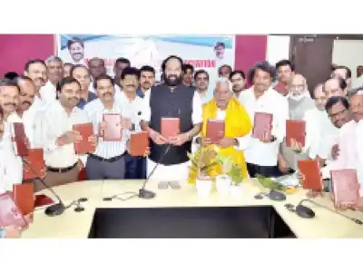 Uttam urges fair access to irrigation water for tail-end farmers
