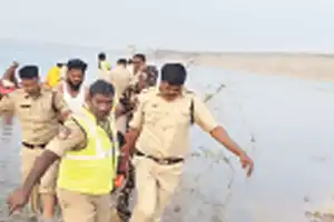 Weekend trip ends in tragedy as 5 youths drown in reservoir