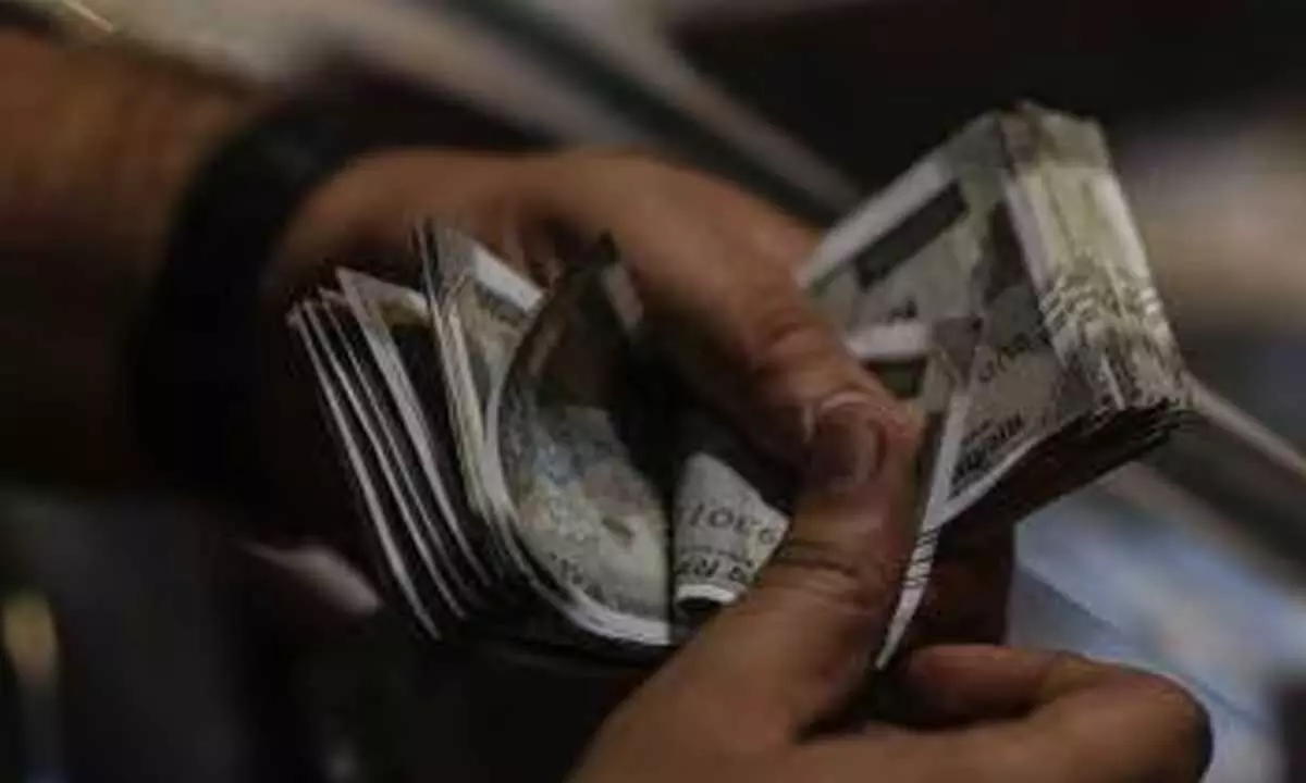 ACB Raids Gachibowli Electricity Office, Catches ADE Accepting ₹70,000 Bribe