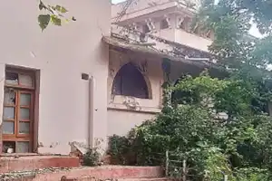 Bal Bhavan, once full of children, now neglected and empty