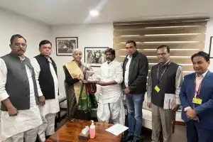 Bhatti requests central funds to strengthen state finances