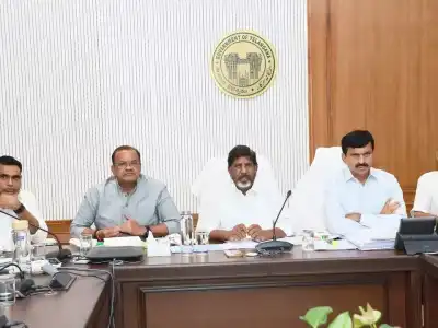 Bhatti urges officials to speed up Indiramma housing in CM’s hometown