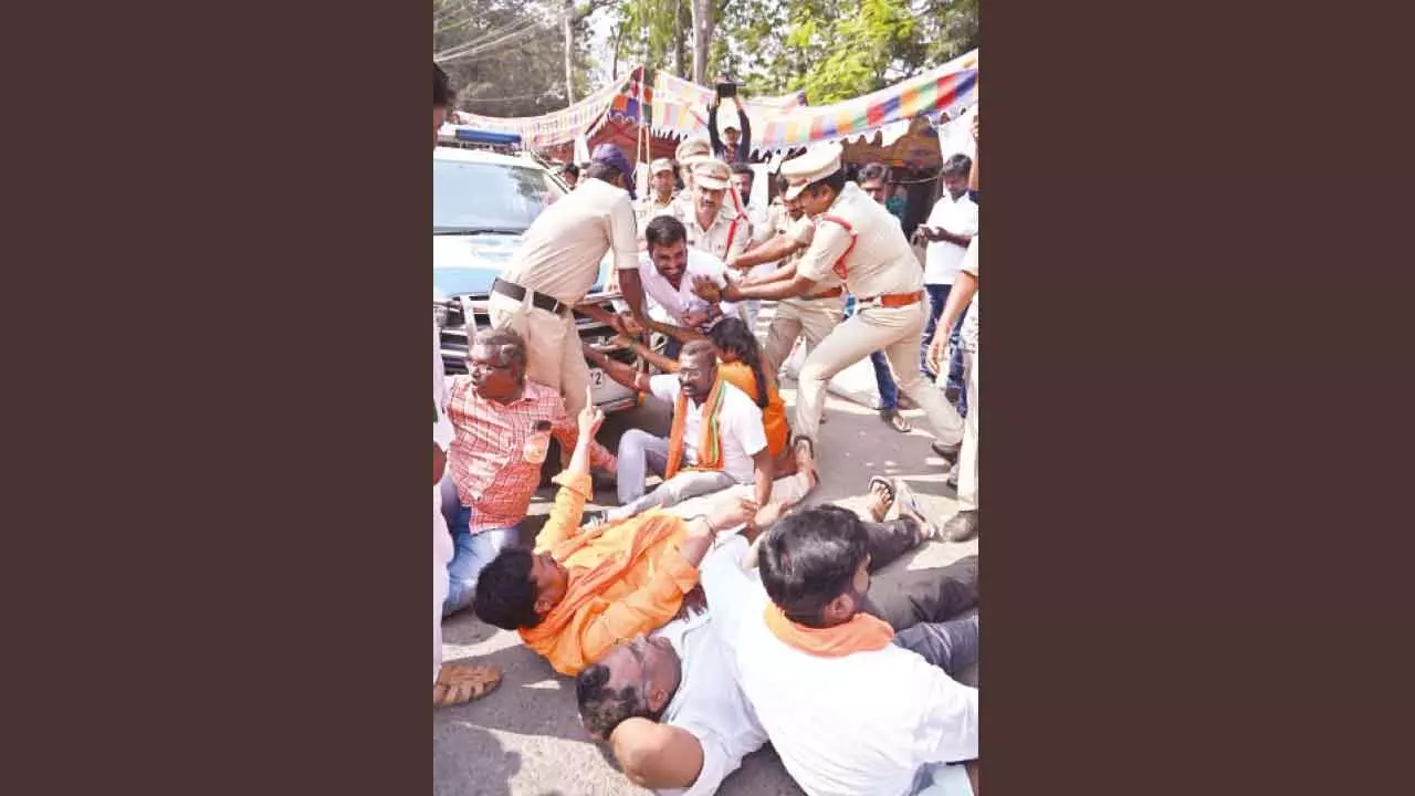 BJP leaders detained during MLC polls