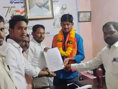BJP Leaders Request Ayija Municipal Commissioner to Open Integrated Market