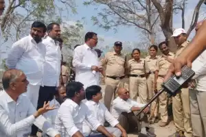 BRS Leaders Protest After Being Denied Access to SLBC Tunnel Incident Site