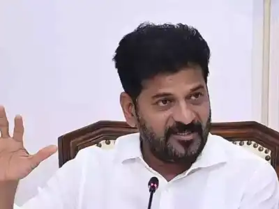 CM Revanth Reddy Calls on Civil Servants to Take a Proactive Role in Resolving Public Issues