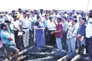 Collector Abhilasha Abhinav pledges support for fire accident victims